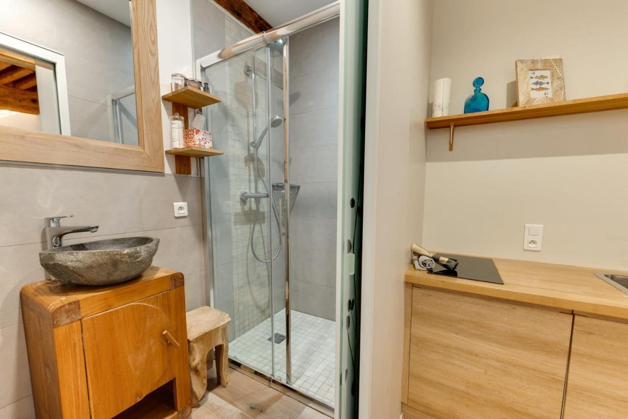 La Cour Filaterie - Suite Of 30 Sq M In The Annecy Breakfast Included Экстерьер фото
