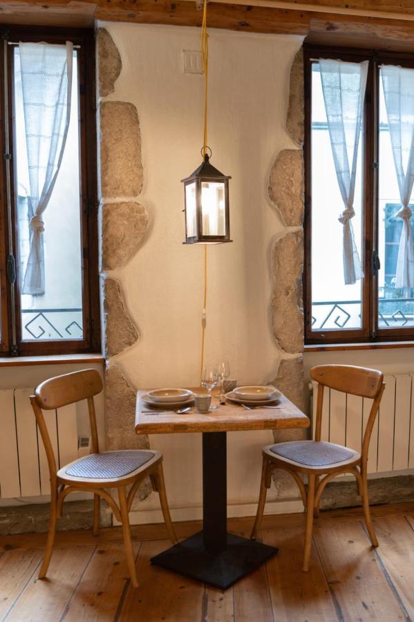 La Cour Filaterie - Suite Of 30 Sq M In The Annecy Breakfast Included Экстерьер фото